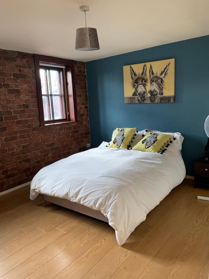 2 Bed Duplex Penthouse Apartment By Mathew Street Sleeps 6 Liverpool Luaran gambar